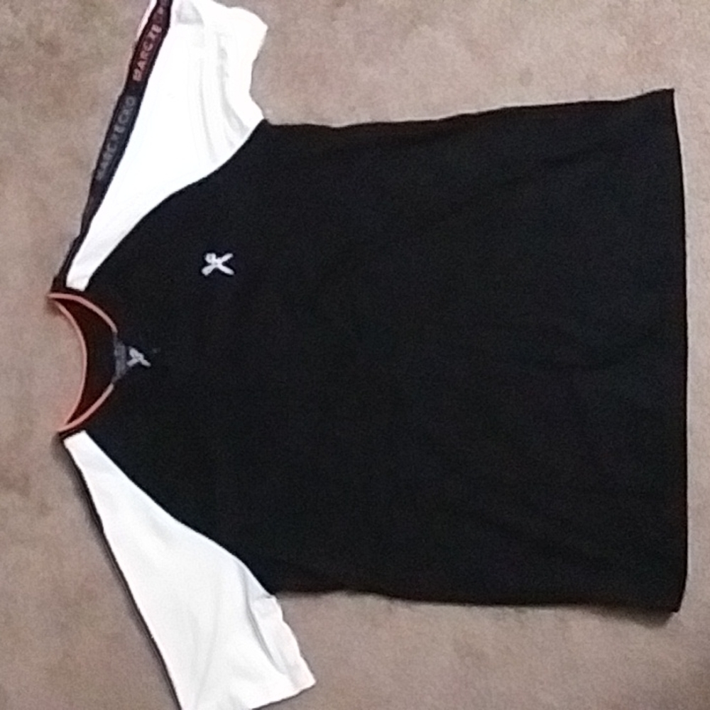 Marc Ecko t-shirt